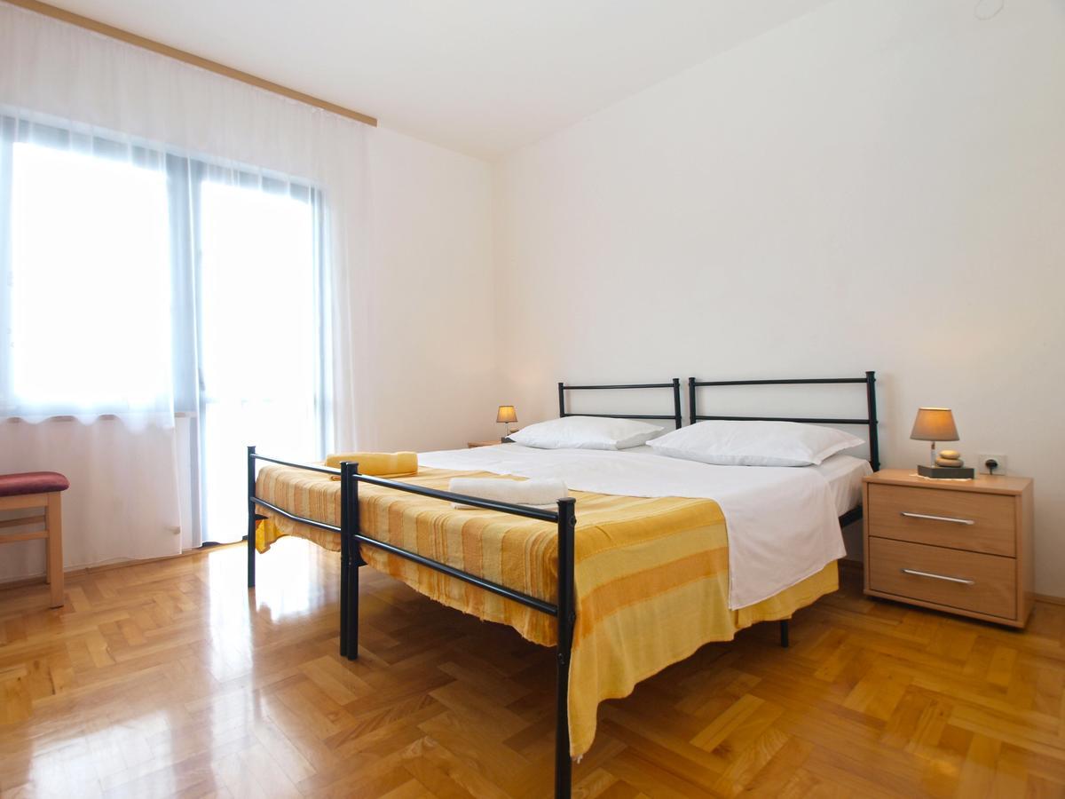 Apartment Dean 1595 Fažana Exteriör bild