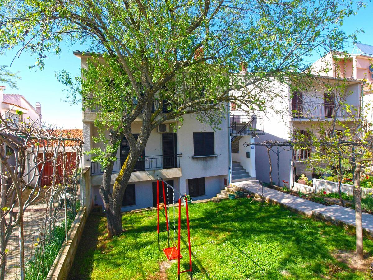 Apartment Dean 1595 Fažana Exteriör bild